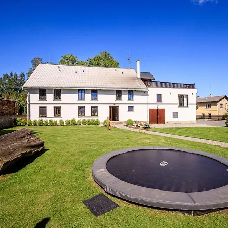 Arnoltice 9 By Interhome