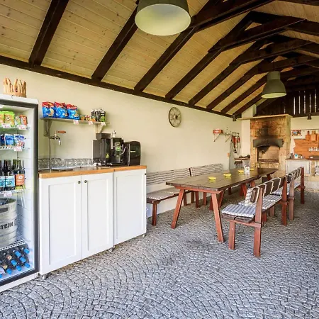 Arnoltice 9 By Interhome Apartamento Arnoltice u Decina