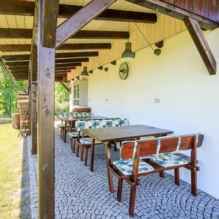 Arnoltice 9 By Interhome *